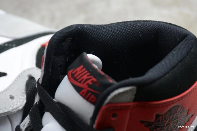 Light High 555088-126 Smoke Grey Jordan Retro Air 1 1218